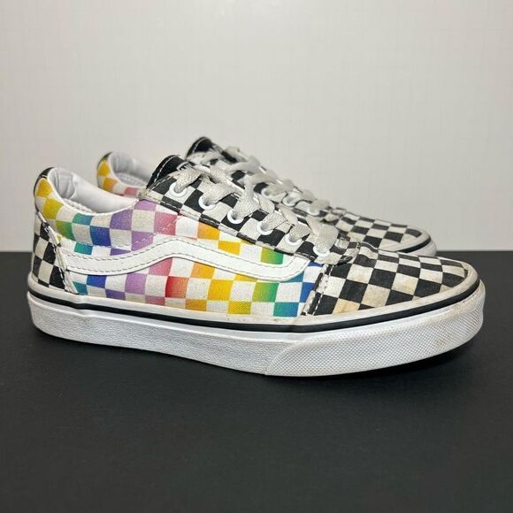 Girls VANS Old Skool Rainbow Checkerboard Low Top Sneakers / Size 3 - Picture 1 of 9
